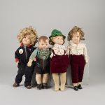 1715 5107 DOLLS